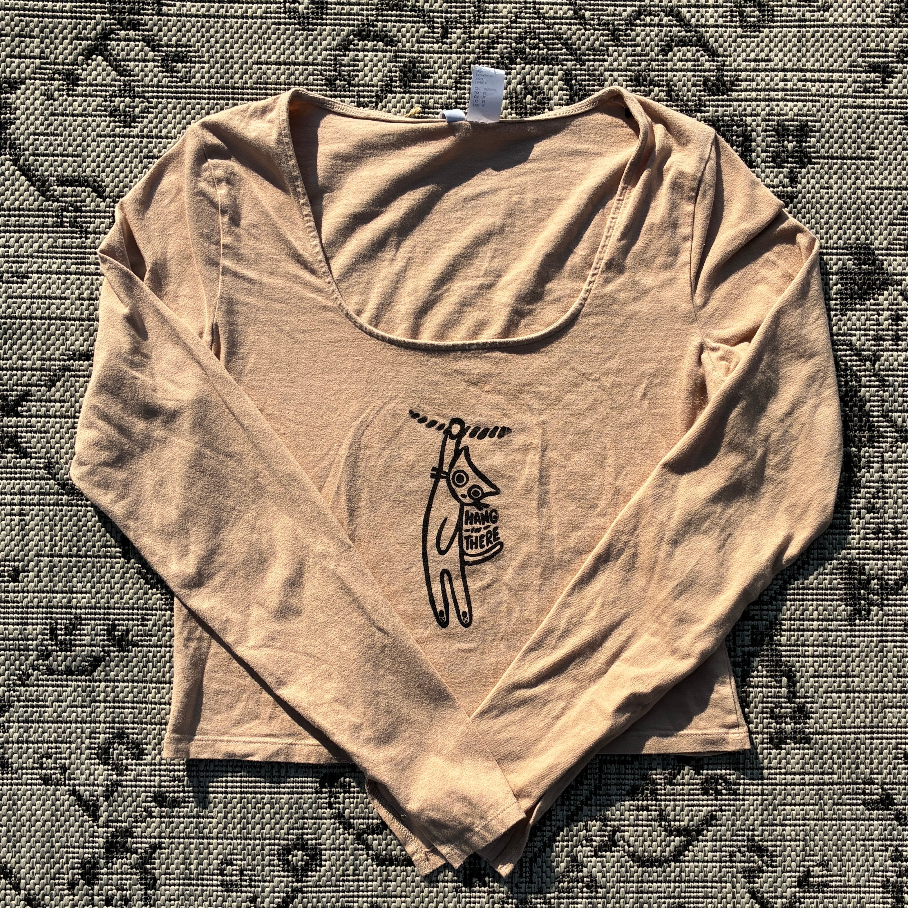 Hang in There Brown Cropped Longsleeve Medium