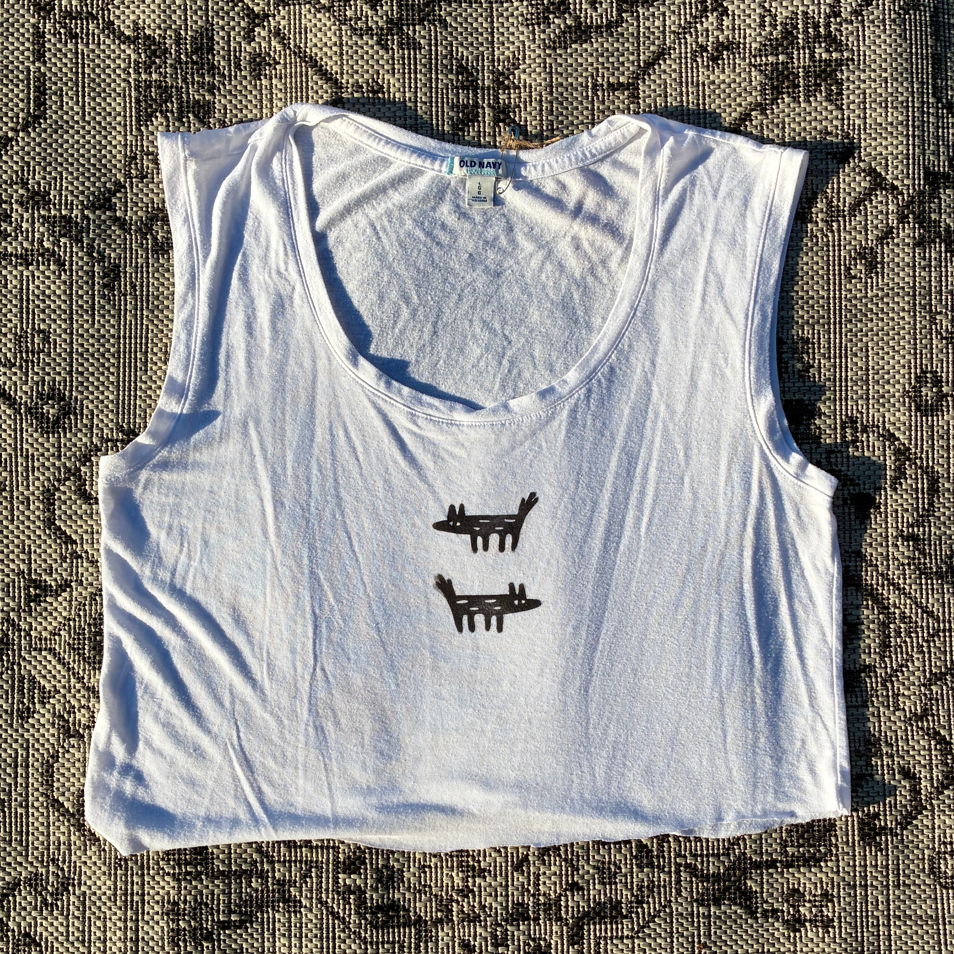 Wolf/Dog White Cropped Tank Top Large