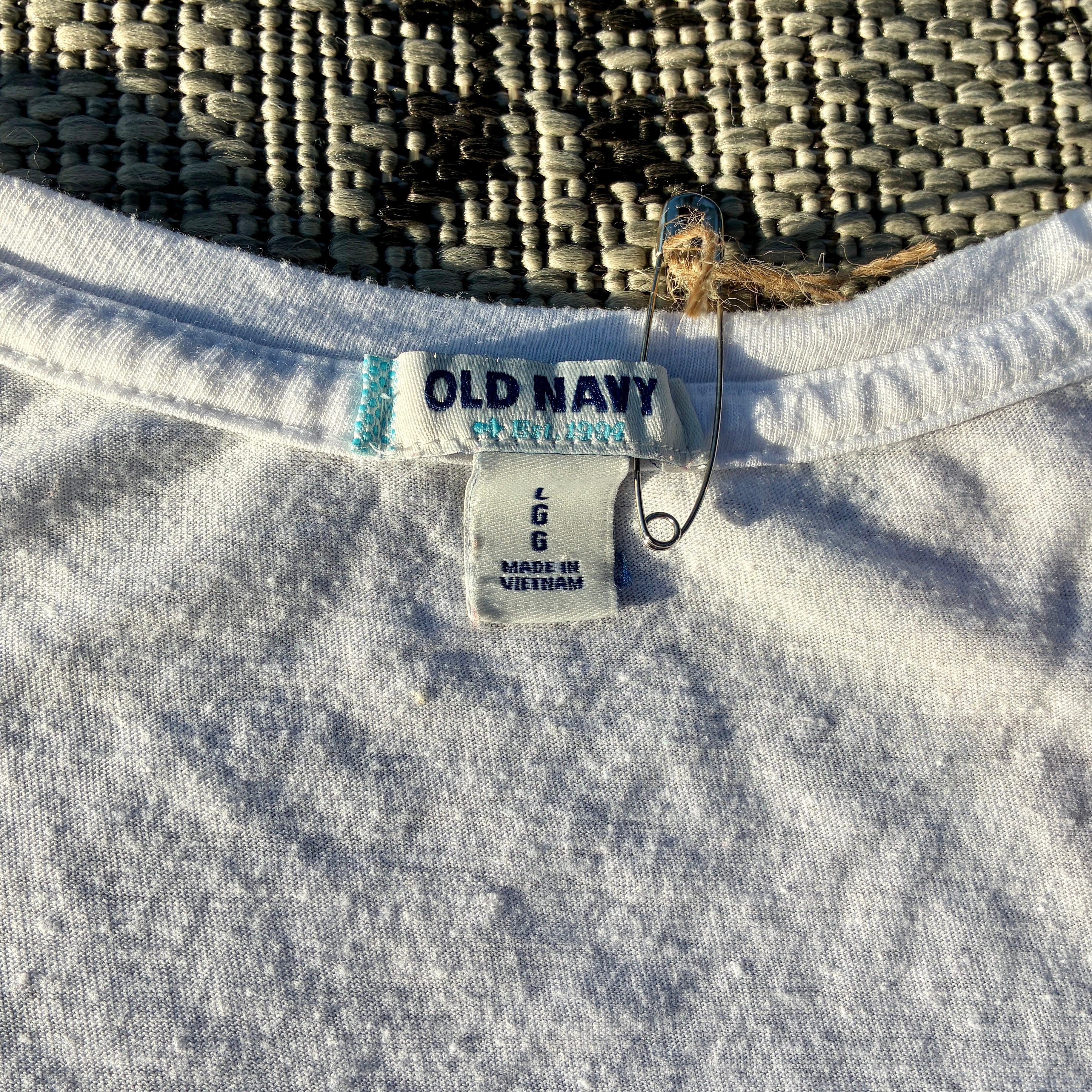 Wolf/Dog White Cropped Tank Top Large