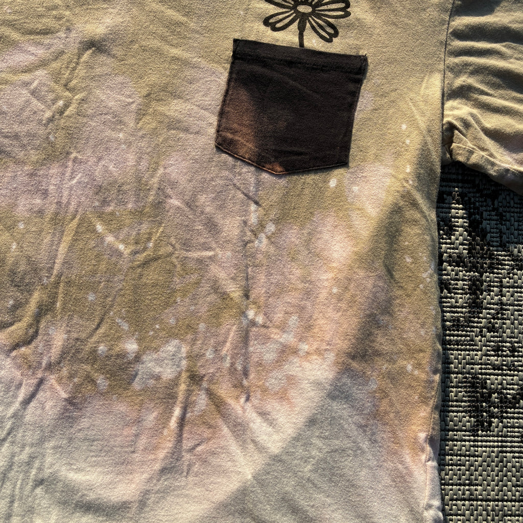 Daisy Beige Pocket Tee Bleach Dyed Small