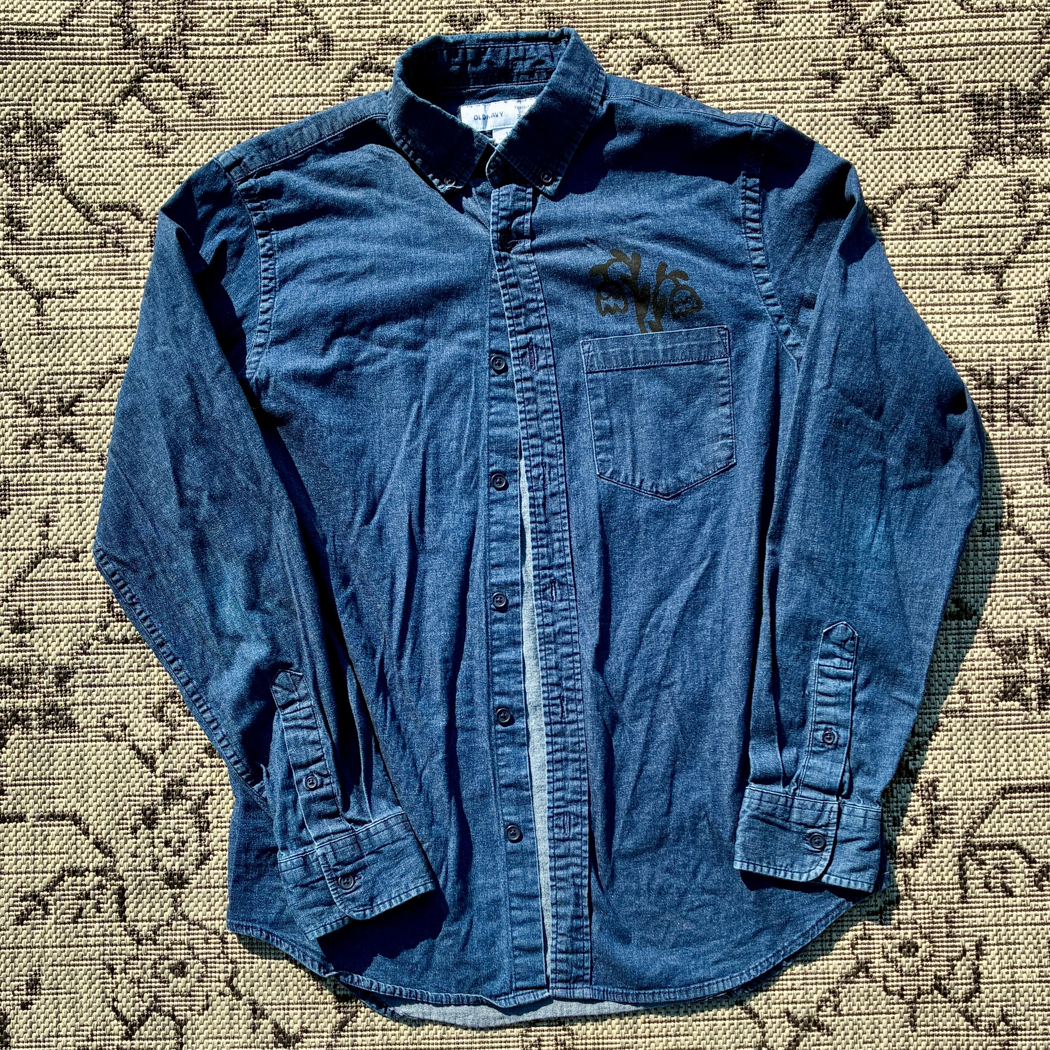 Dying Tulips Pocket Dark Blue Button Up Small
