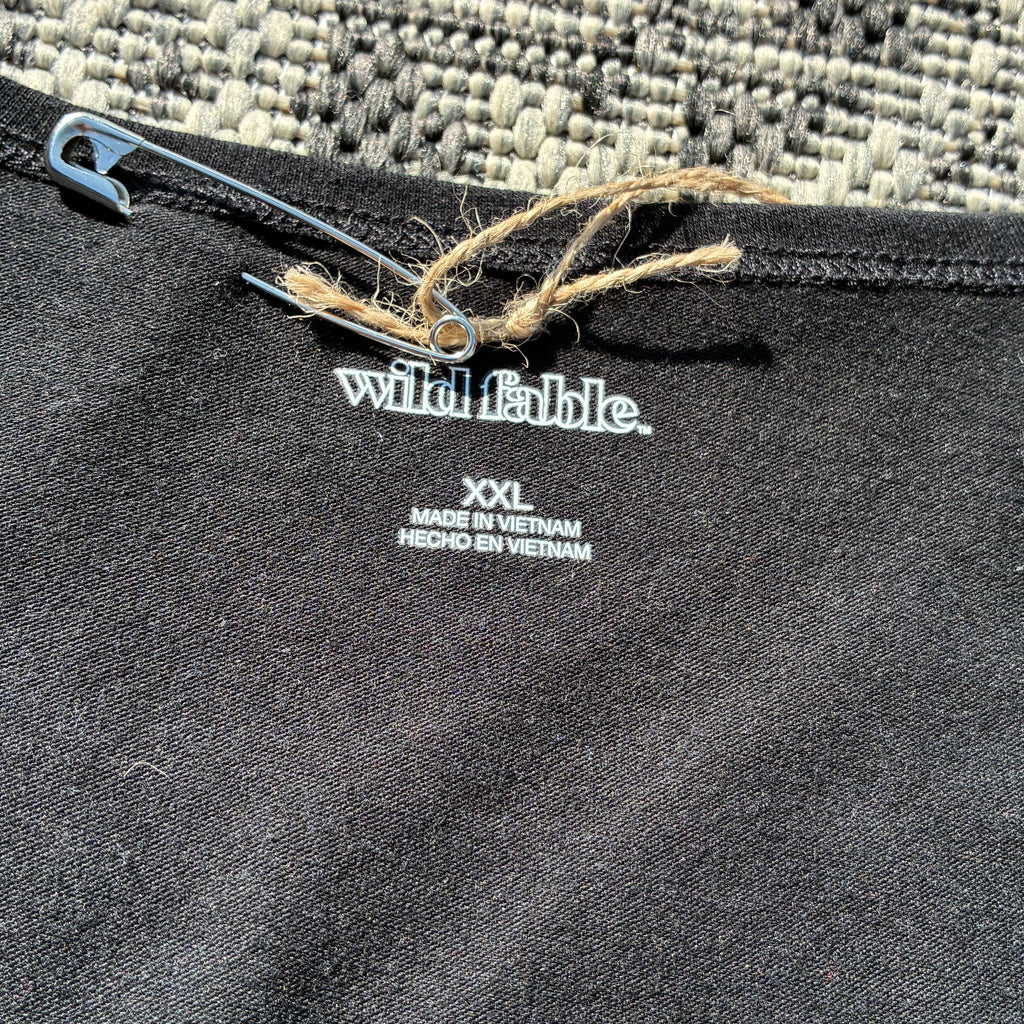 Wolf/Dog Black Square Neck Cropped Tank Top 2X