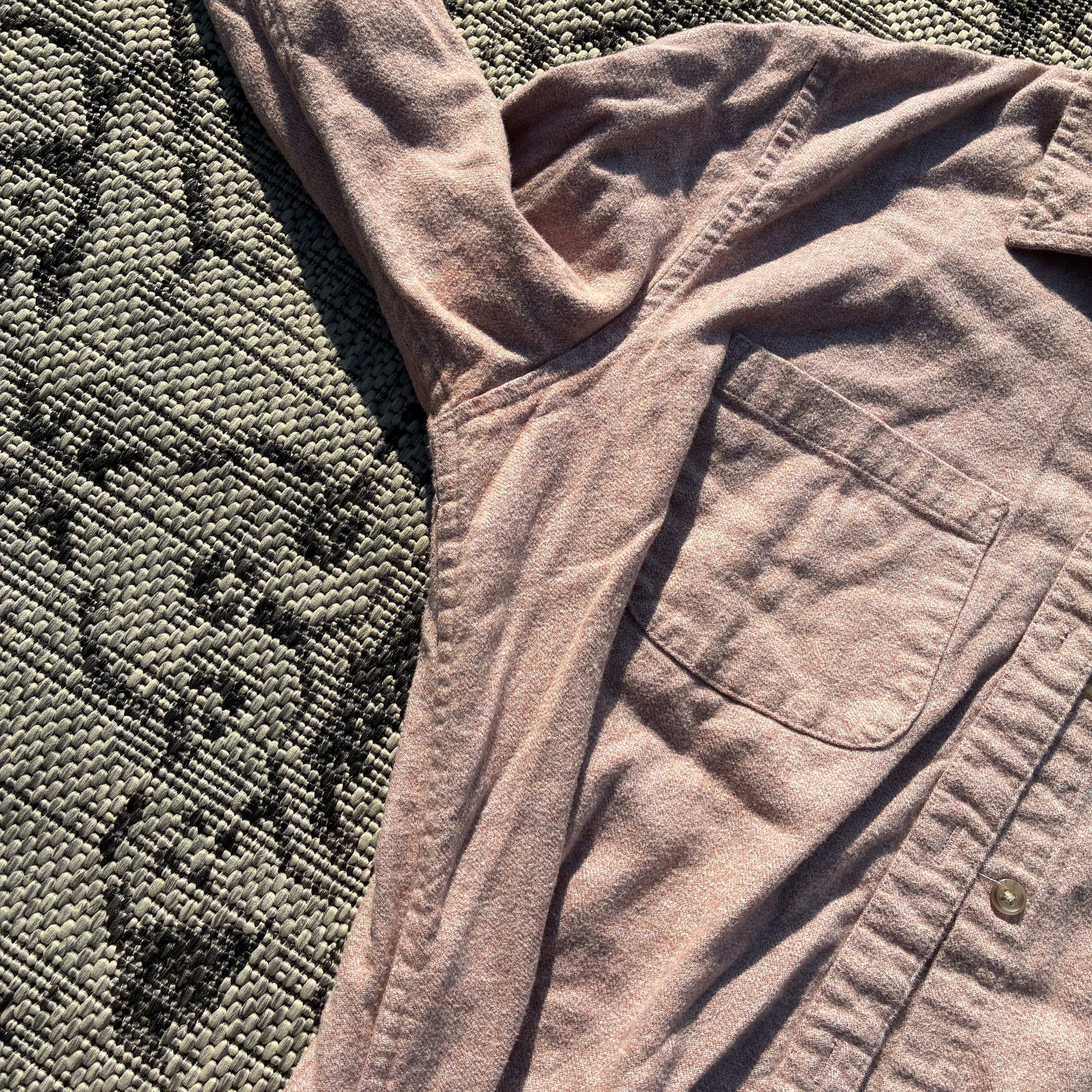 Daisy Pocket Pale Pink/Beige Button Up Small