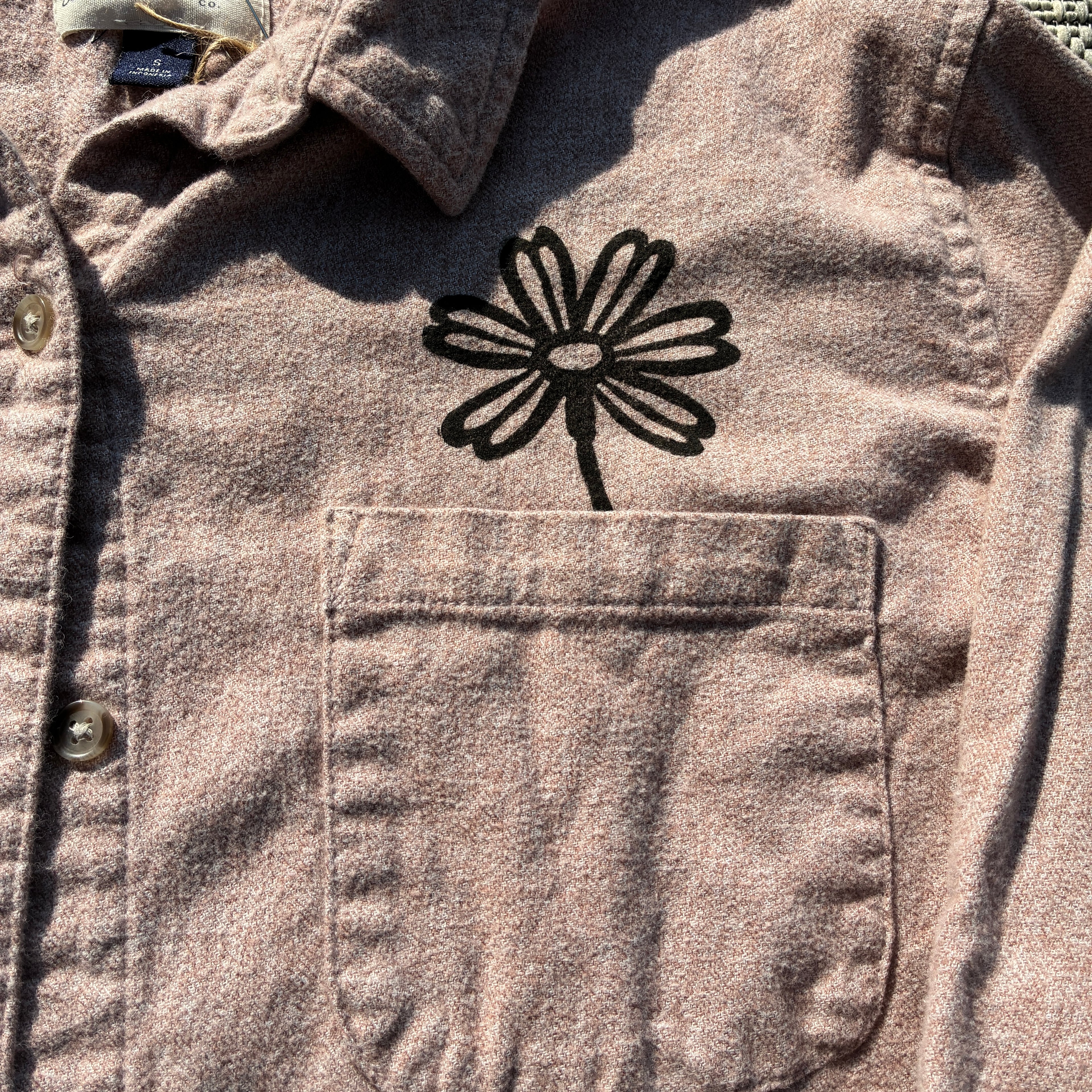 Daisy Pocket Pale Pink/Beige Button Up Small