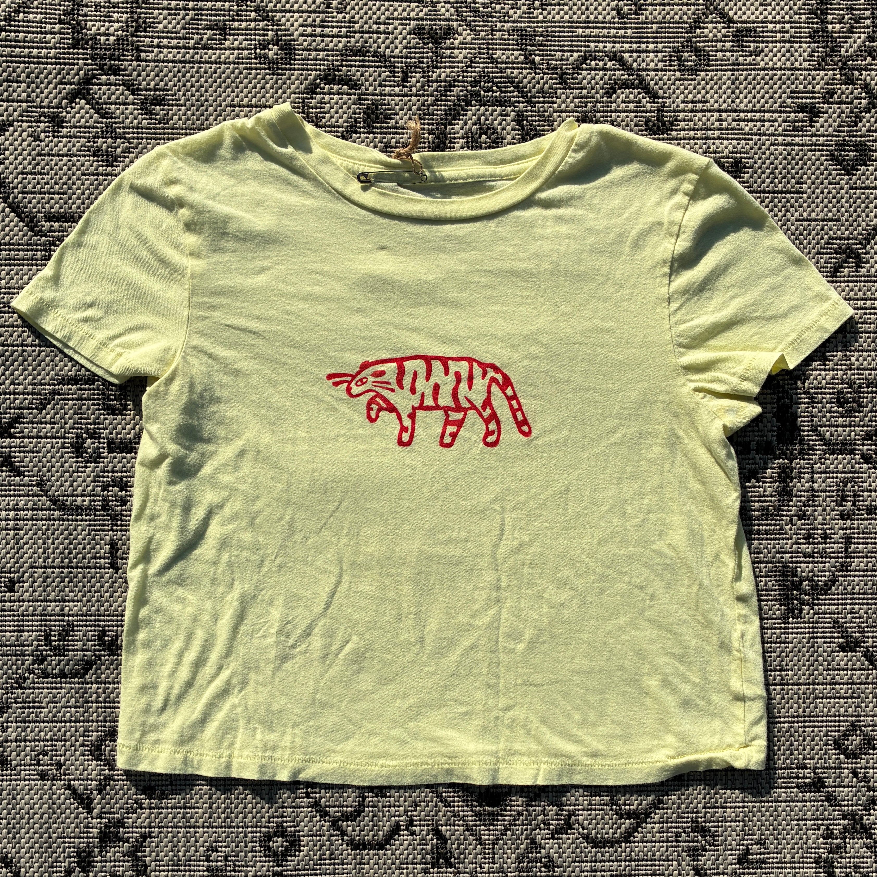 Red Tiger Light Yellow Crop Tee Medium