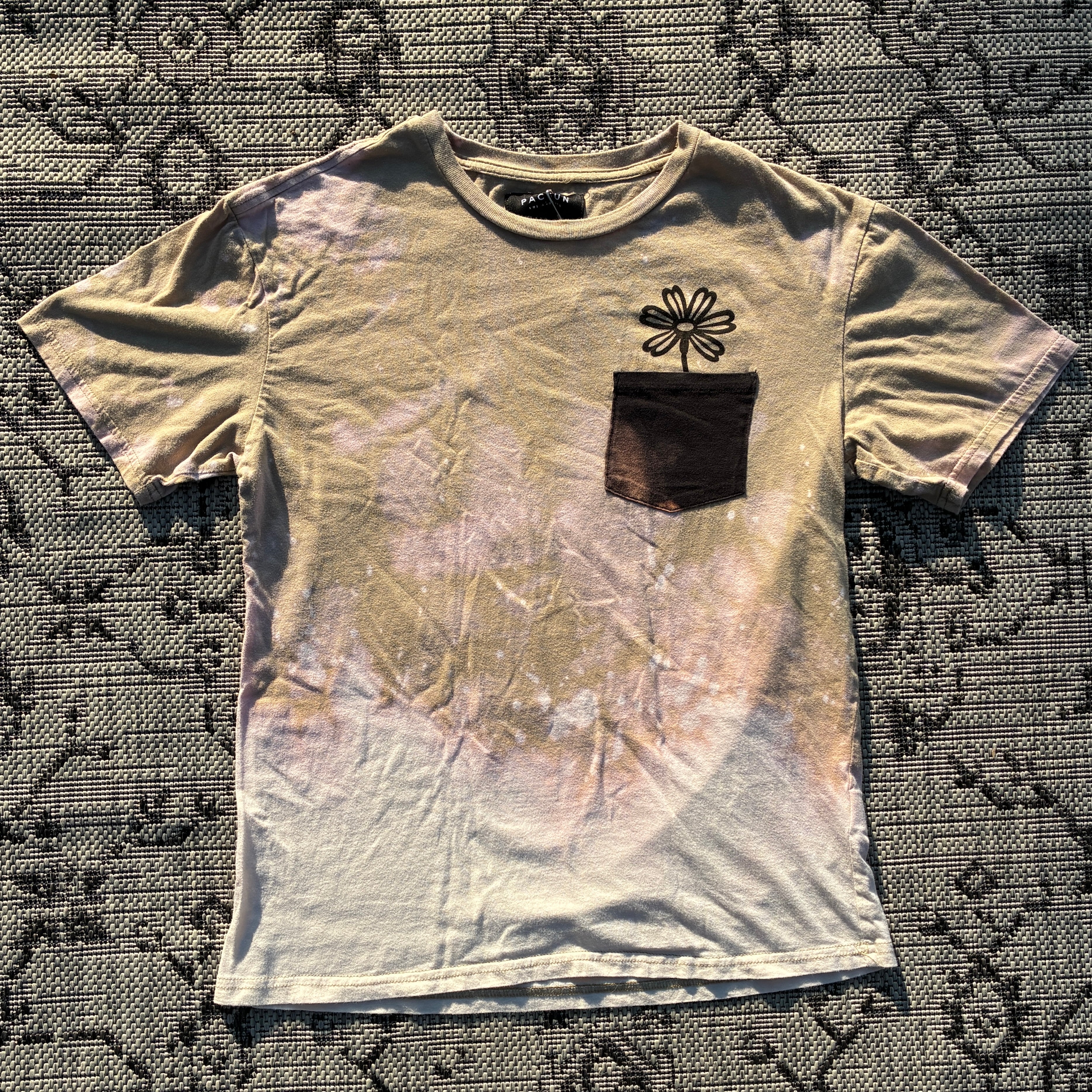 Daisy Beige Pocket Tee Bleach Dyed Small