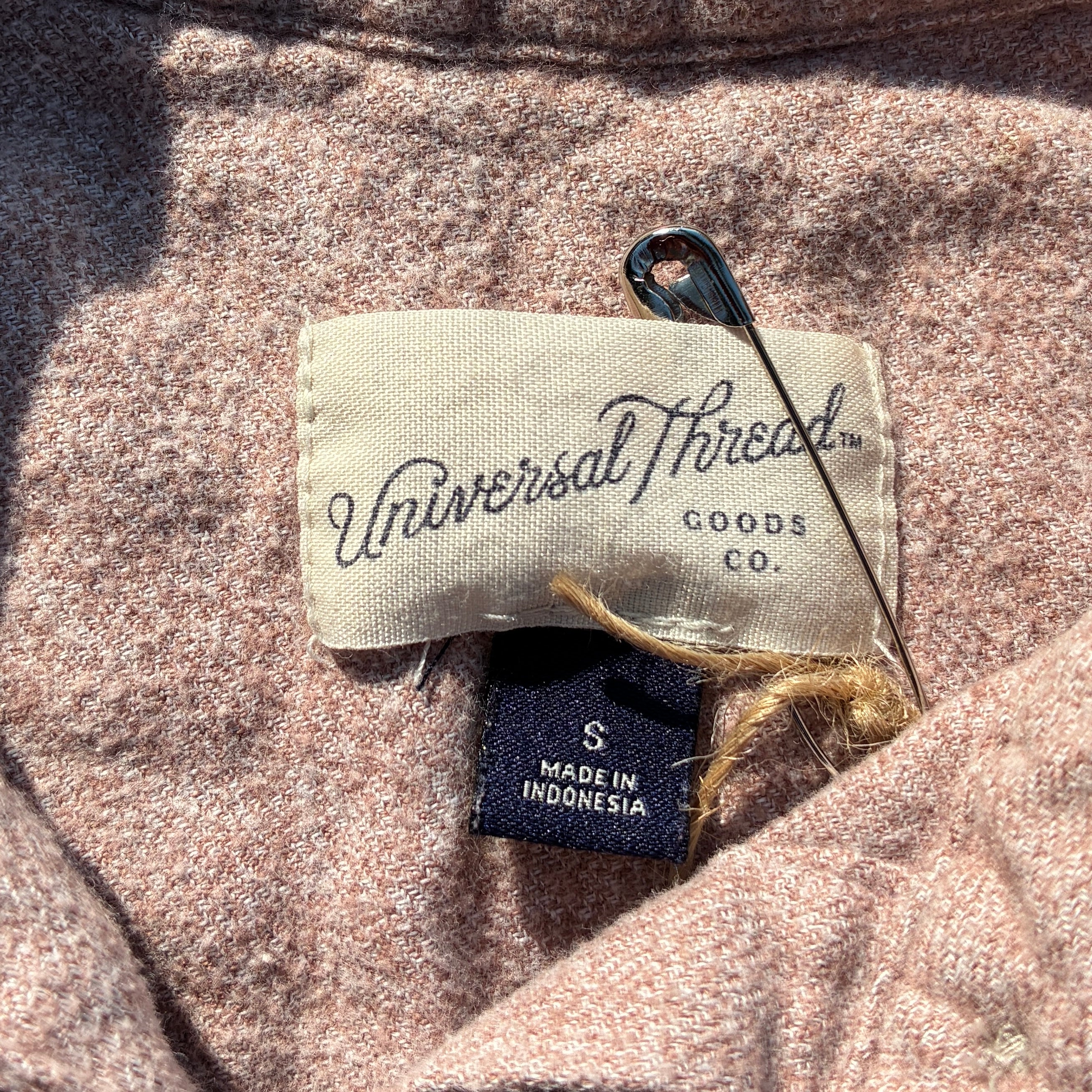Daisy Pocket Pale Pink/Beige Button Up Small
