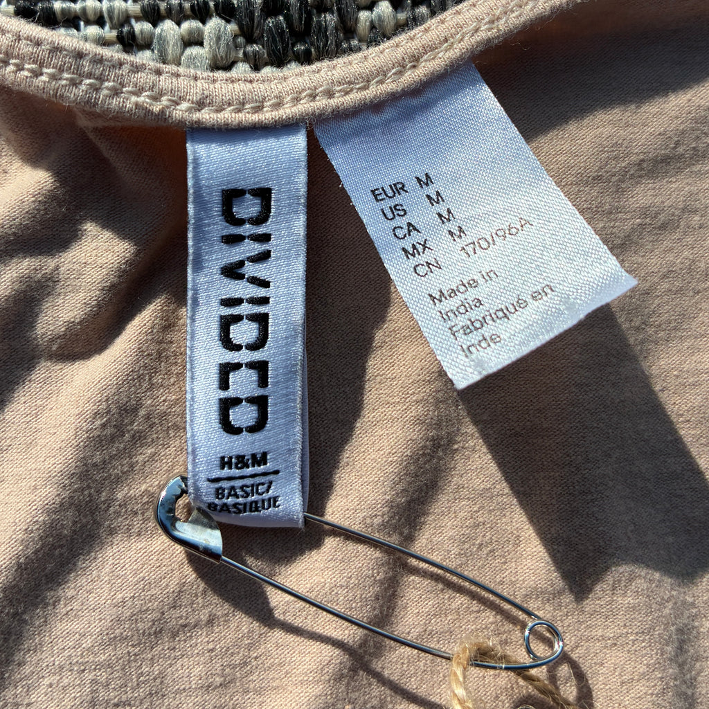 Hang in There Brown Cropped Longsleeve Medium